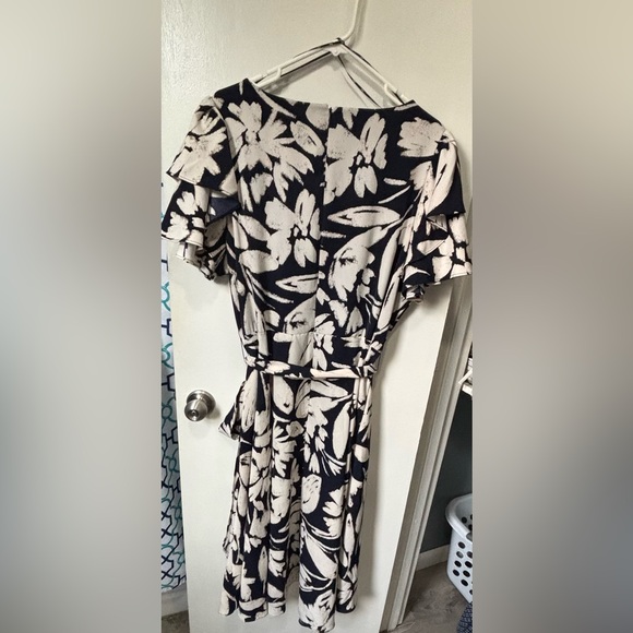 DKNY Navy and Cream Floral Dress - Picture 2 of 7